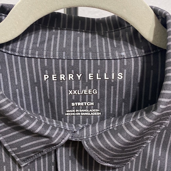 Perry Ellis shirt - Picture 2 of 4